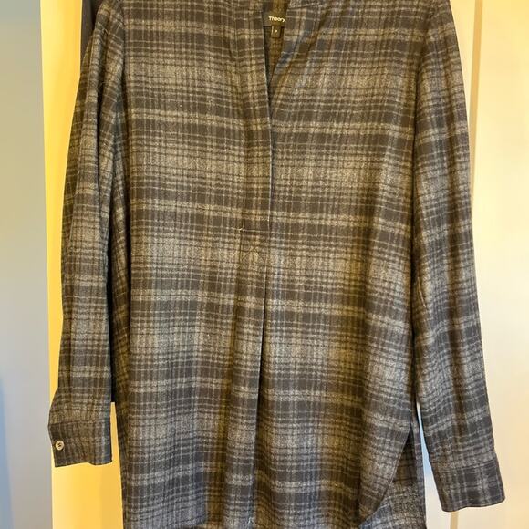 Theory Avalon Plaid Tunic Top – 100% Orvino Wool, Size P, Multi-Col - Picture 8 of 9